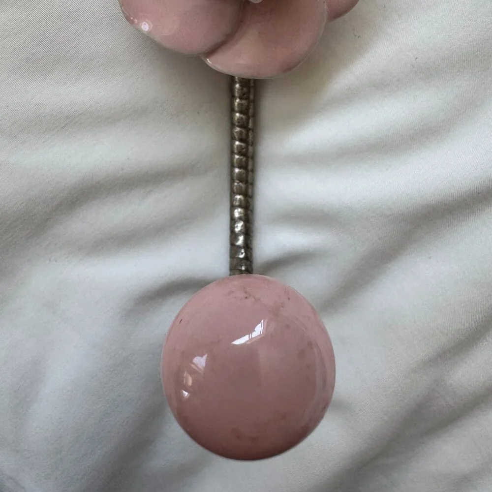 EUC, Anthropologie Floral Ceramic Wall Hook, Light Dusty Pink / Silver, One Size